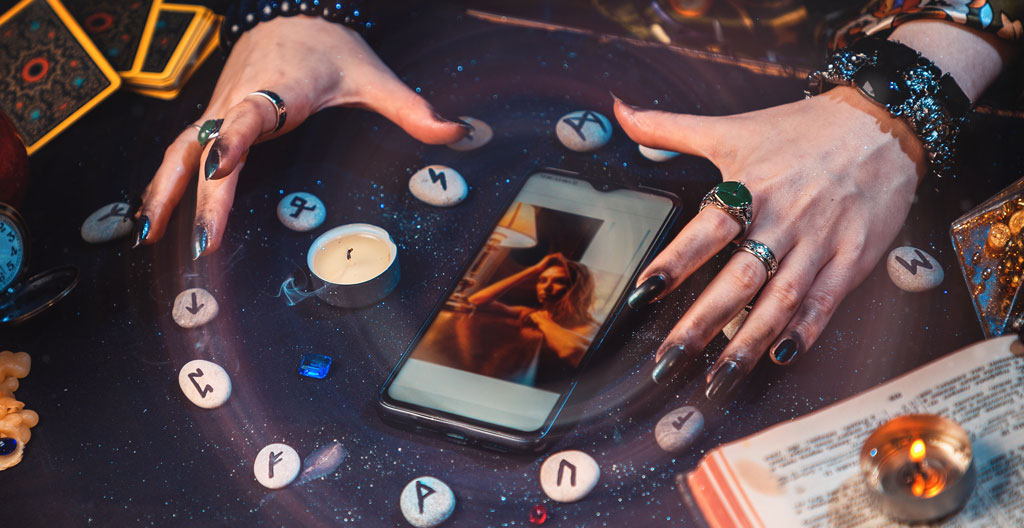 Une boussole pointant vers differentes directions, symbolisant le choix entre les pratiques